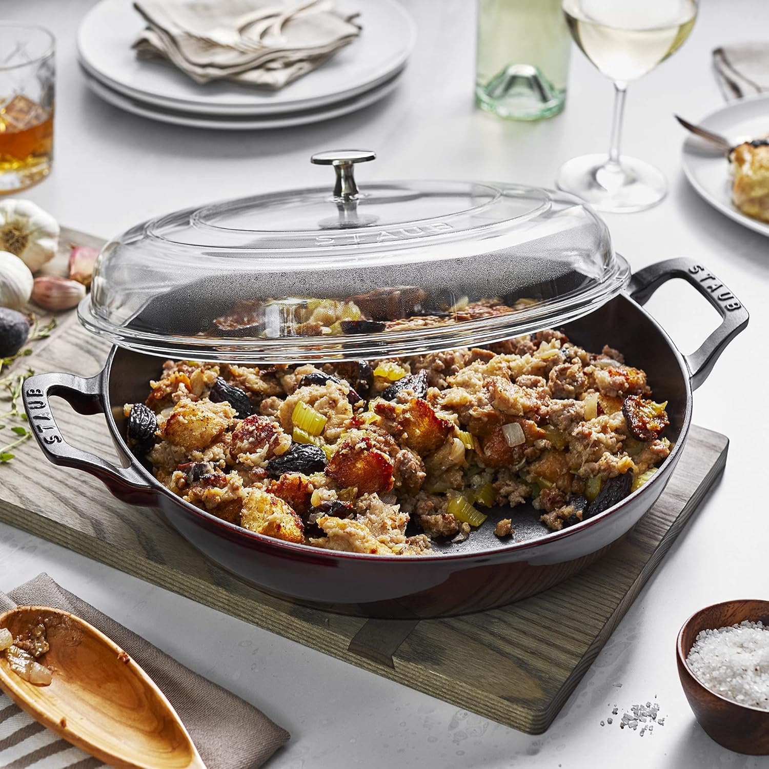 Cast Iron Braiser with Glass Lid 3.5qt k7