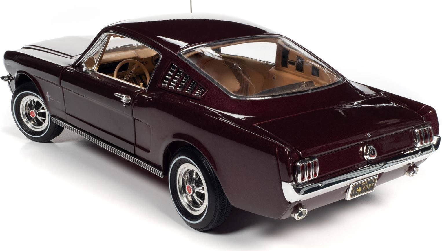 1965 Ford Mustang 2+2 Diecast Model 1:18 Scale k7