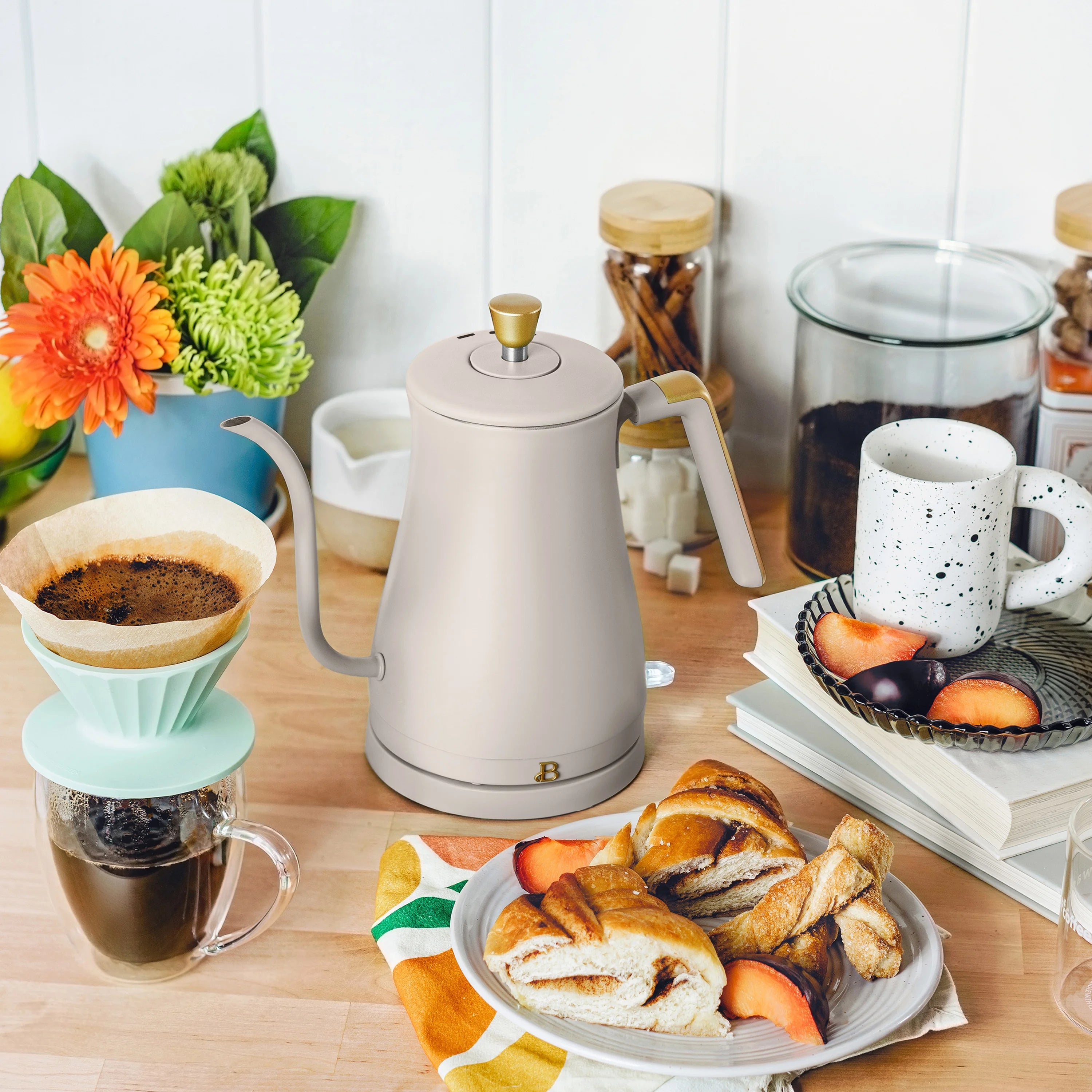 Electric Gooseneck Kettle 1L 1200W Taupe a7