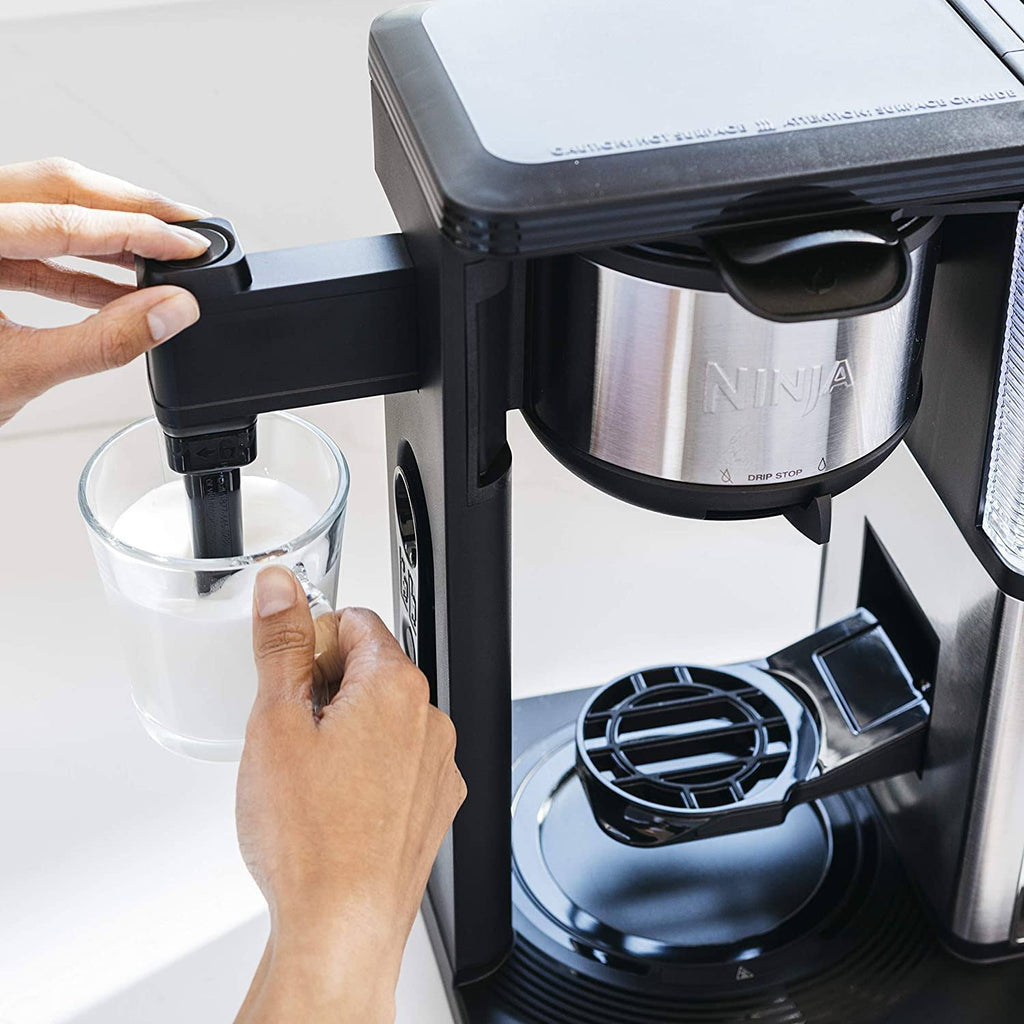 Coffee Maker with Glass Carafe k7