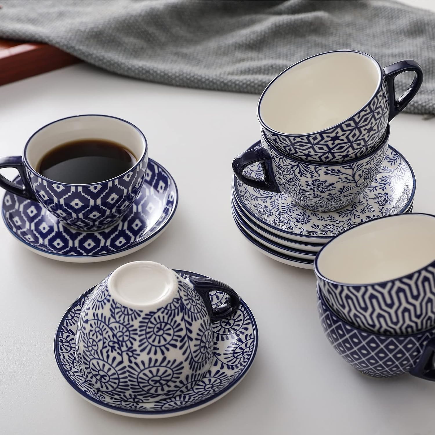 Ceramic Dinnerware Set 12 Piece with Saucers, Vintage Blue k7