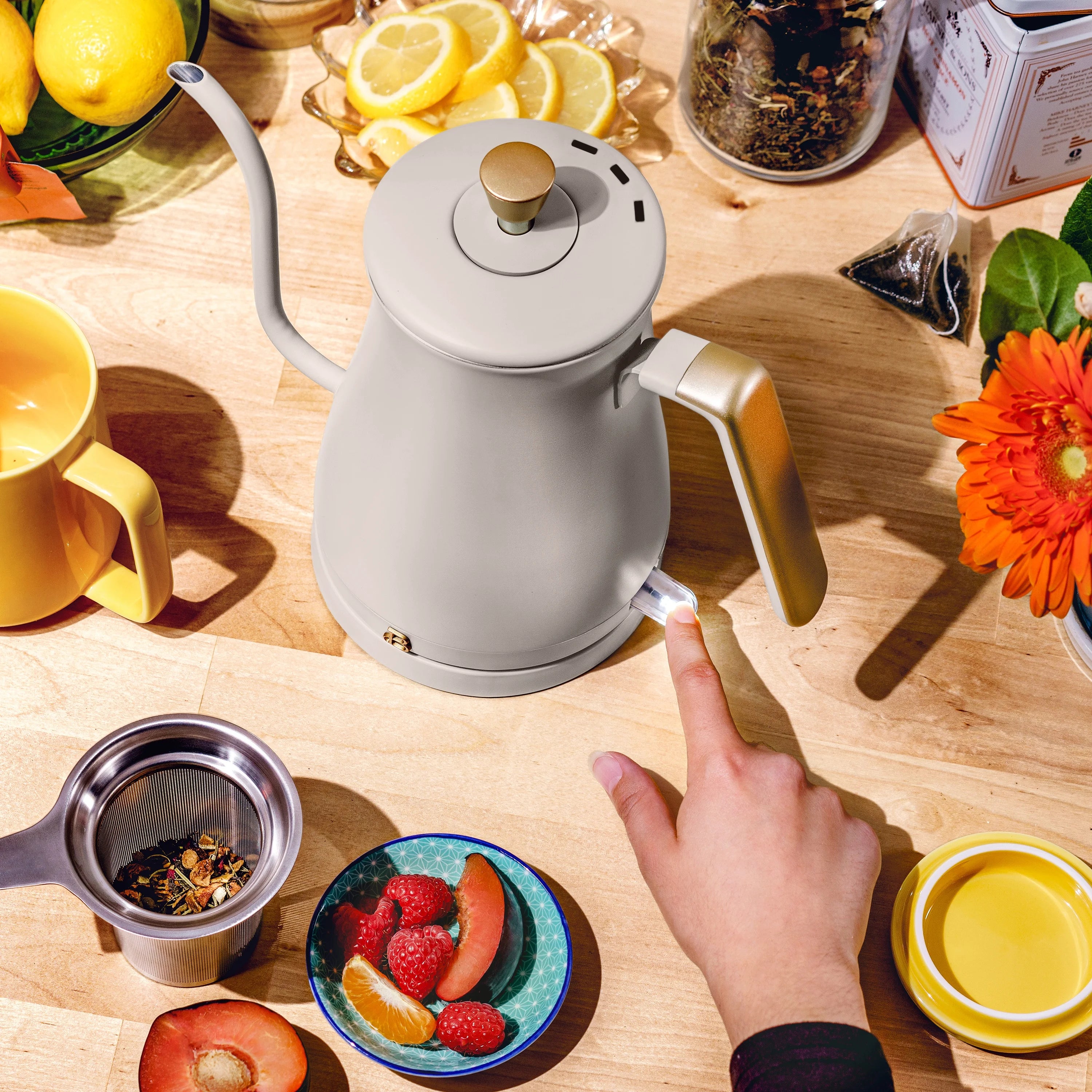 Electric Gooseneck Kettle 1L 1200W Taupe a7