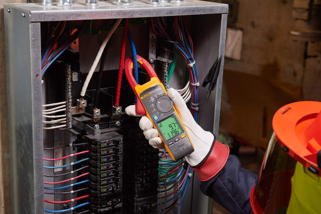 AC/DC TRMS Wireless Clamp Meter with PQ Indicator 7k
