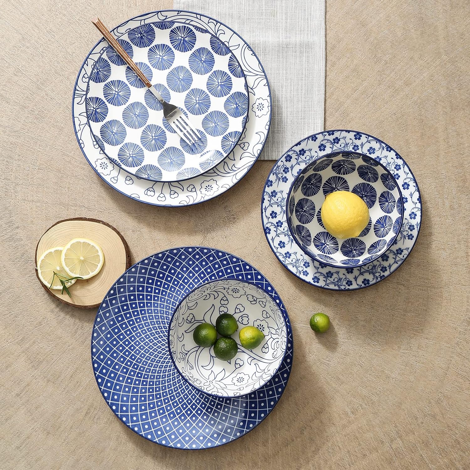 Ceramic Dinnerware Set 12 Piece with Saucers, Vintage Blue k7