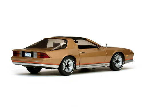 1982 Chevrolet Camaro Gold 1/18 Diecast Model Car k7