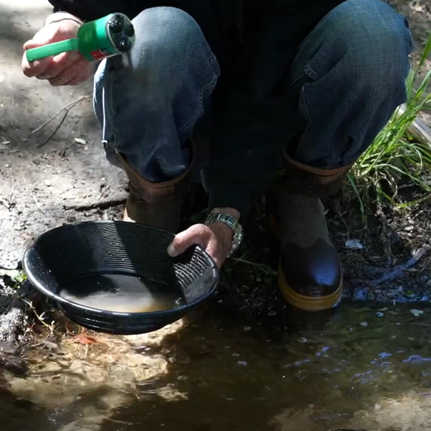 Gold Panning Kit with Classifier Sifting Pans k7