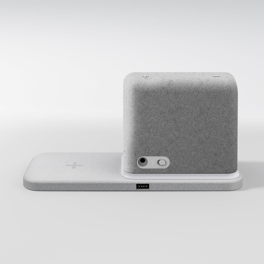Smart Alarm Clock with Wireless Charging Dock g7