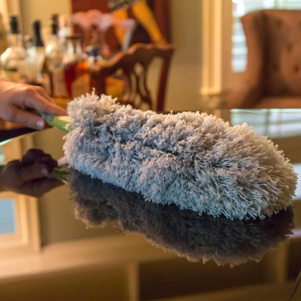 Dusting Kit with Telescopic Pole and Microfiber Duster a7